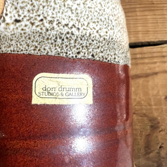 Garlic keeper Don Drumm pottery - Picture 4 of 8